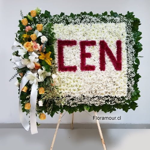 Corona de Flores para Funerales Condolencias y Ceremonias Religiosas con gran moño floral Montada en Atril bordada con flores naturales